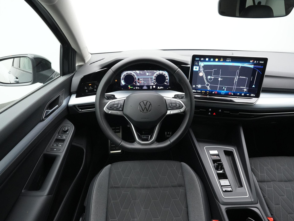Volkswagen Golf (KJB06Z) met abonnement