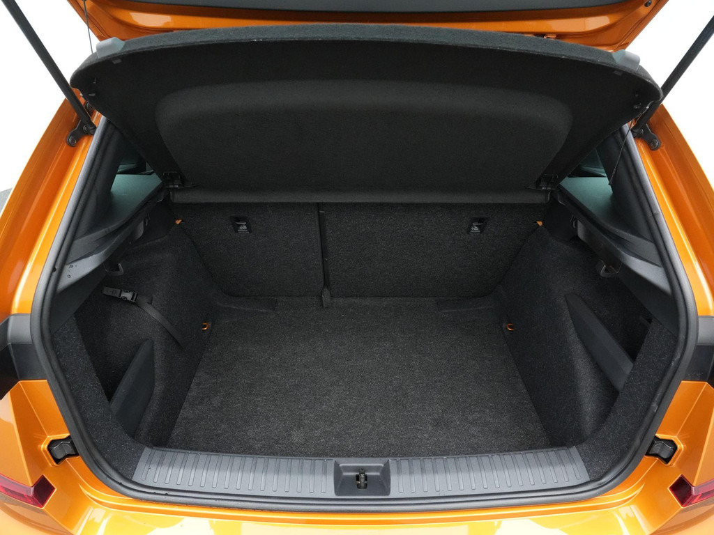 ŠKODA Kamiq (JVK48J) met abonnement