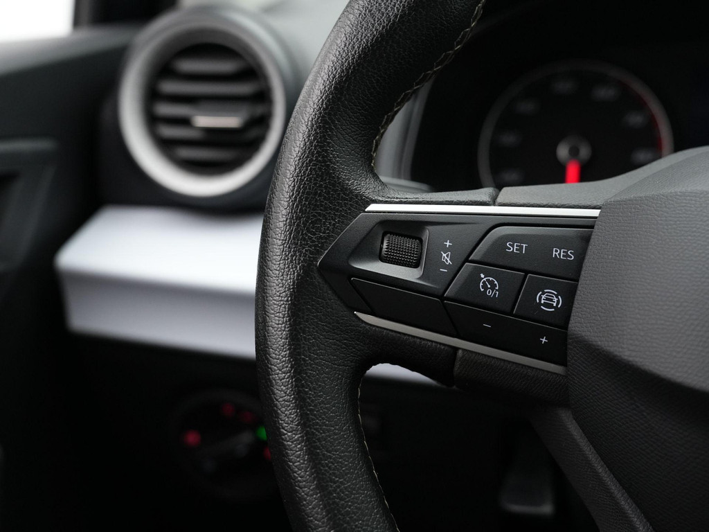 Seat Ibiza (P726SR) met abonnement
