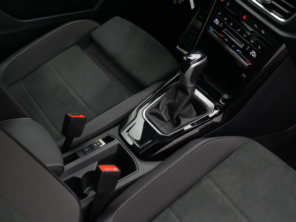 Volkswagen T-Roc (JHX97B) met abonnement