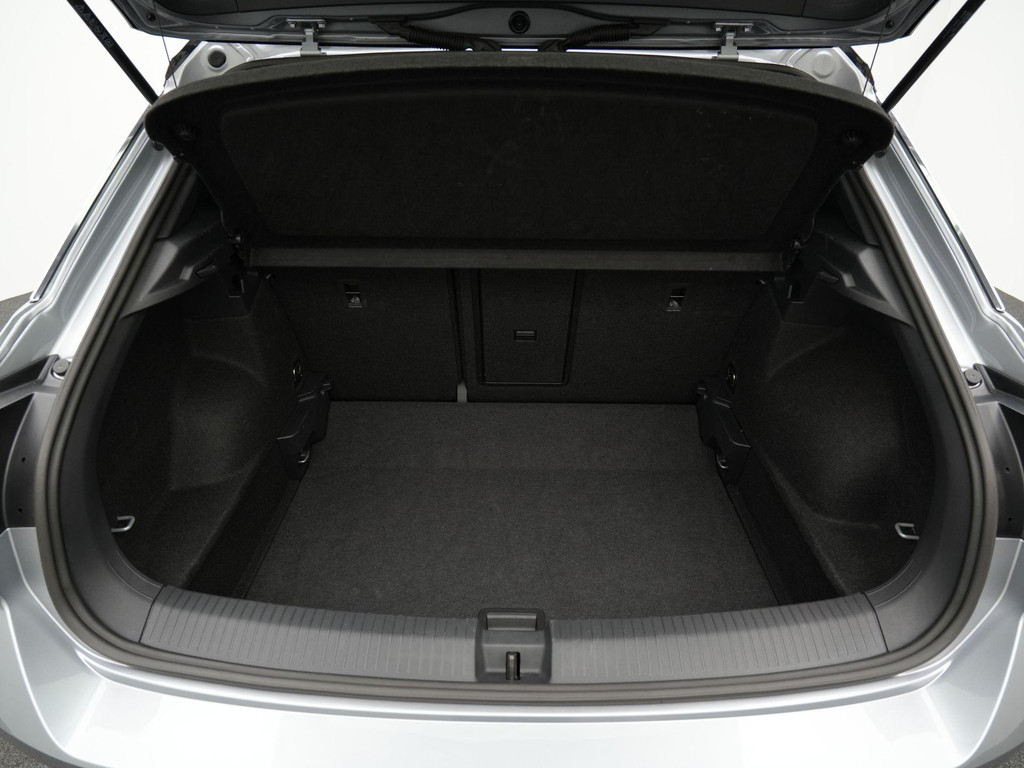 Volkswagen T-Roc (JHX97B) met abonnement