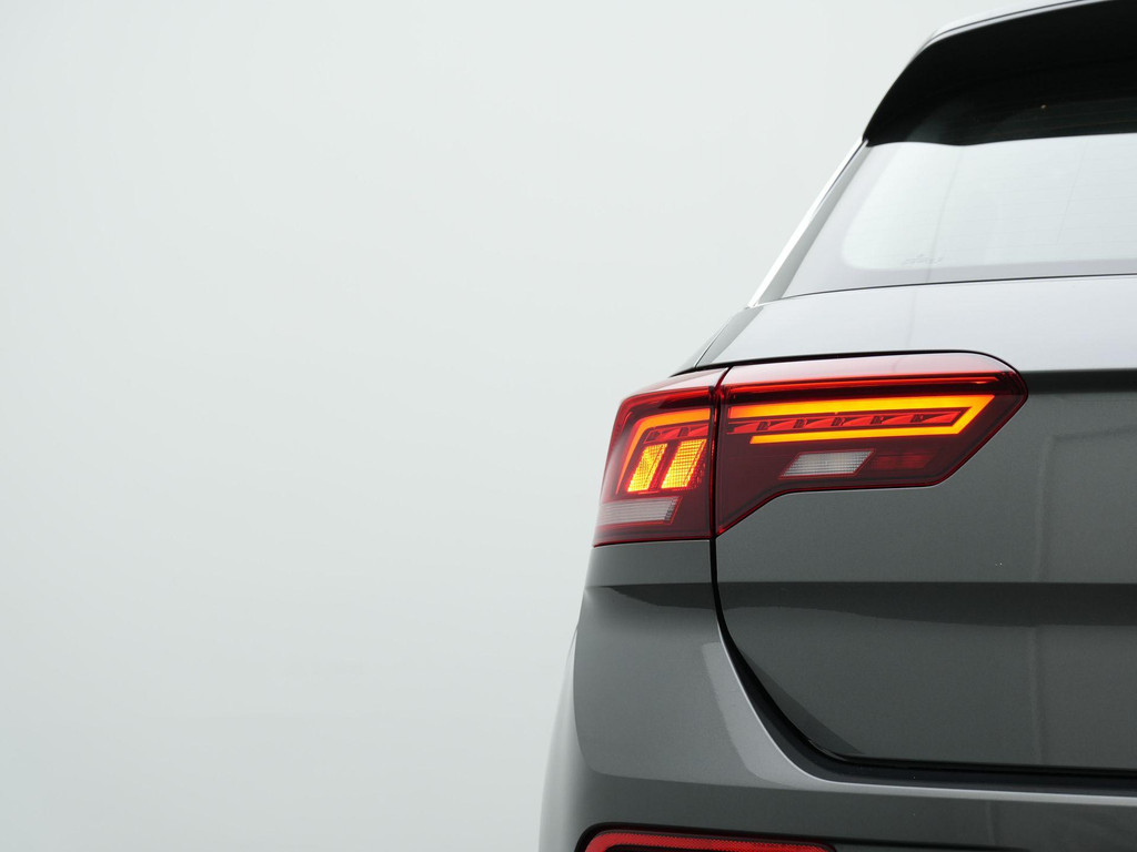 Volkswagen T-Roc (JTV15T) met abonnement