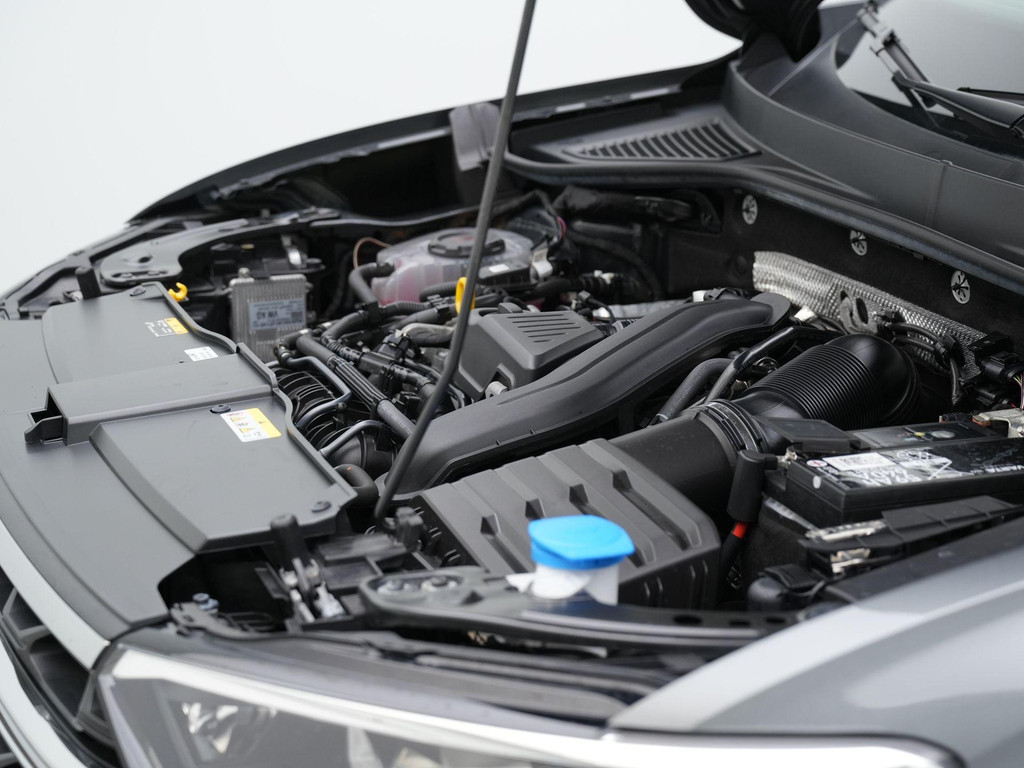 Volkswagen T-Roc (JTV15T) met abonnement