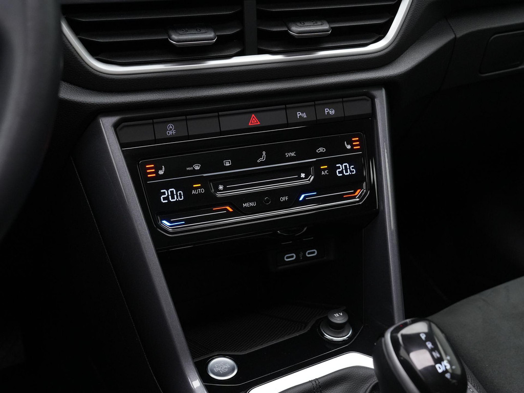 Volkswagen T-Roc (JTV15T) met abonnement