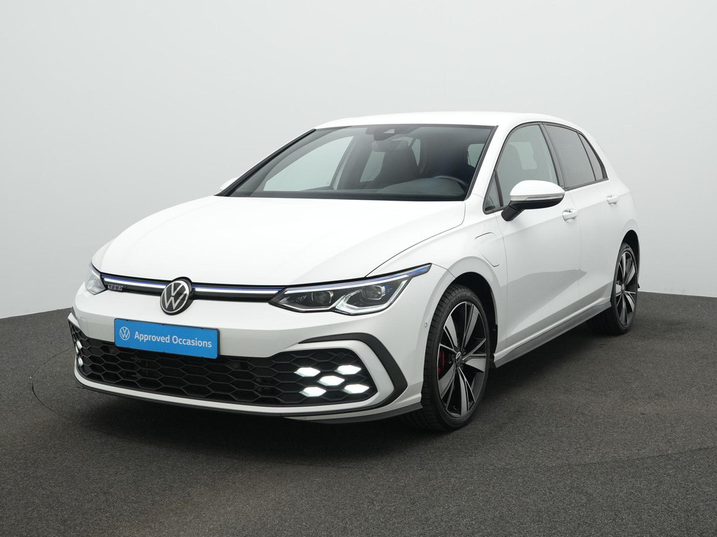 Volkswagen Golf GTE (KJJ12P) met abonnement