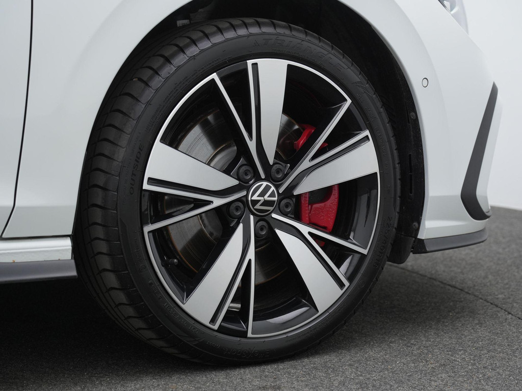 Volkswagen Golf GTE (KJJ12P) met abonnement
