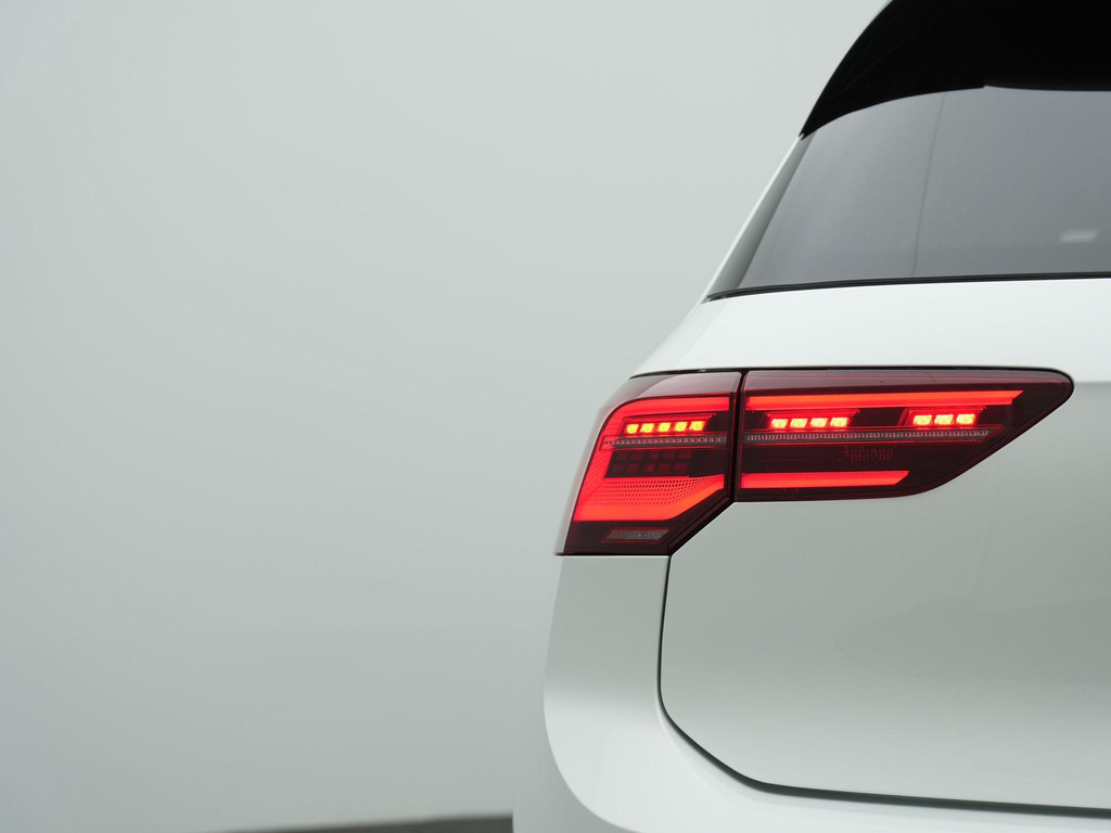 Volkswagen Golf GTE (KJJ12P) met abonnement