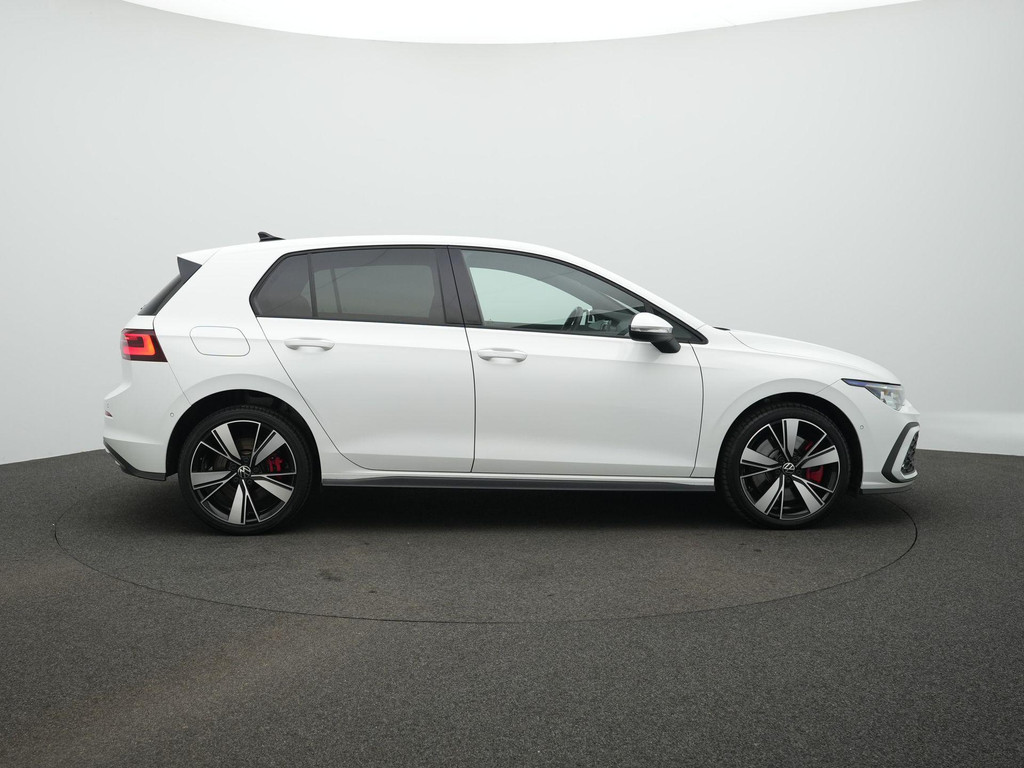 Volkswagen Golf GTE (KJJ12P) met abonnement