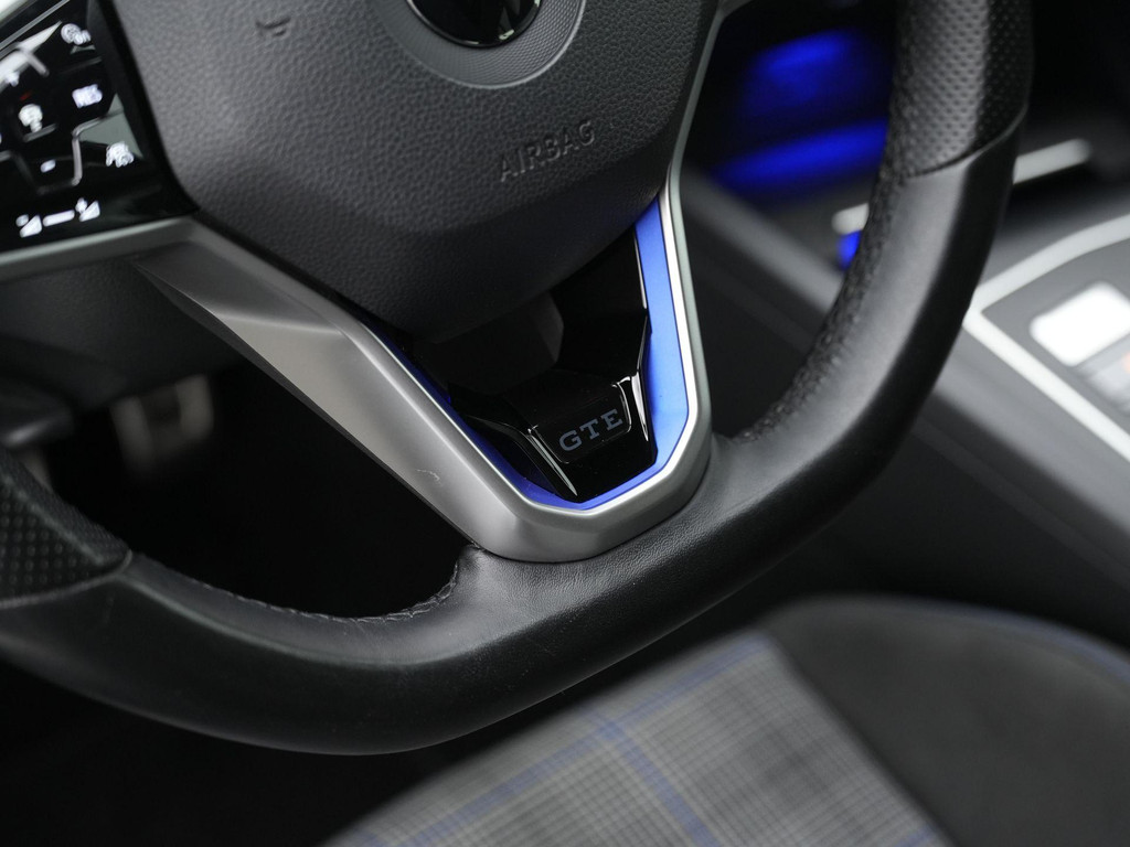 Volkswagen Golf GTE (KJJ12P) met abonnement