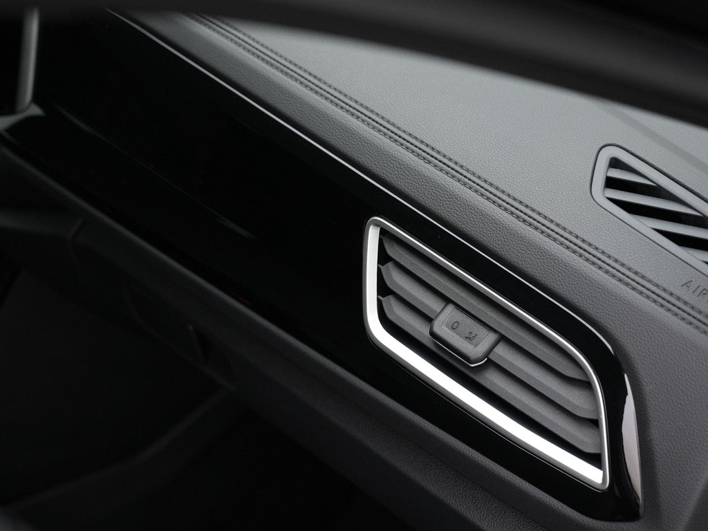 Volkswagen T-Roc (KJK50V) met abonnement