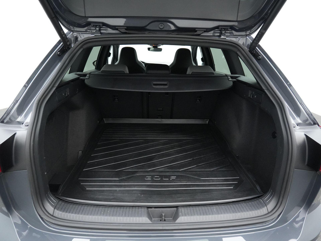 Volkswagen GOLF Variant (X420VH) met abonnement