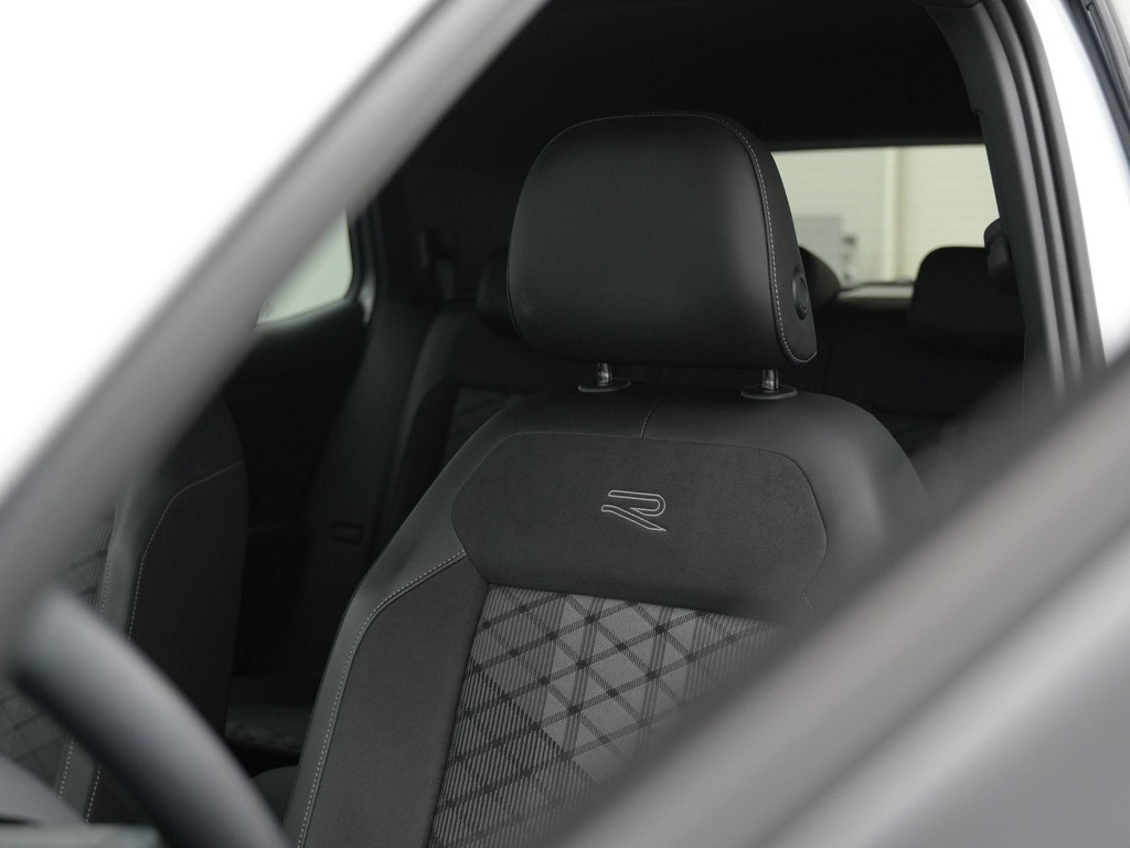 Volkswagen T-Cross (JNF63D) met abonnement
