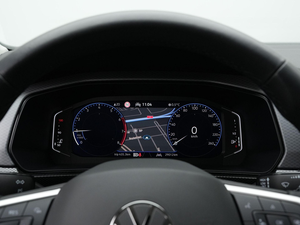 Volkswagen T-Cross (X739ZX) met abonnement