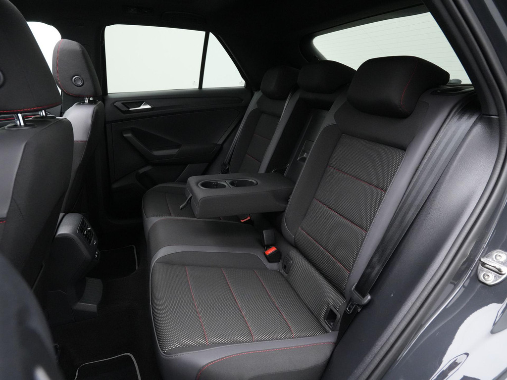 Volkswagen T-Roc (K607ZF) met abonnement