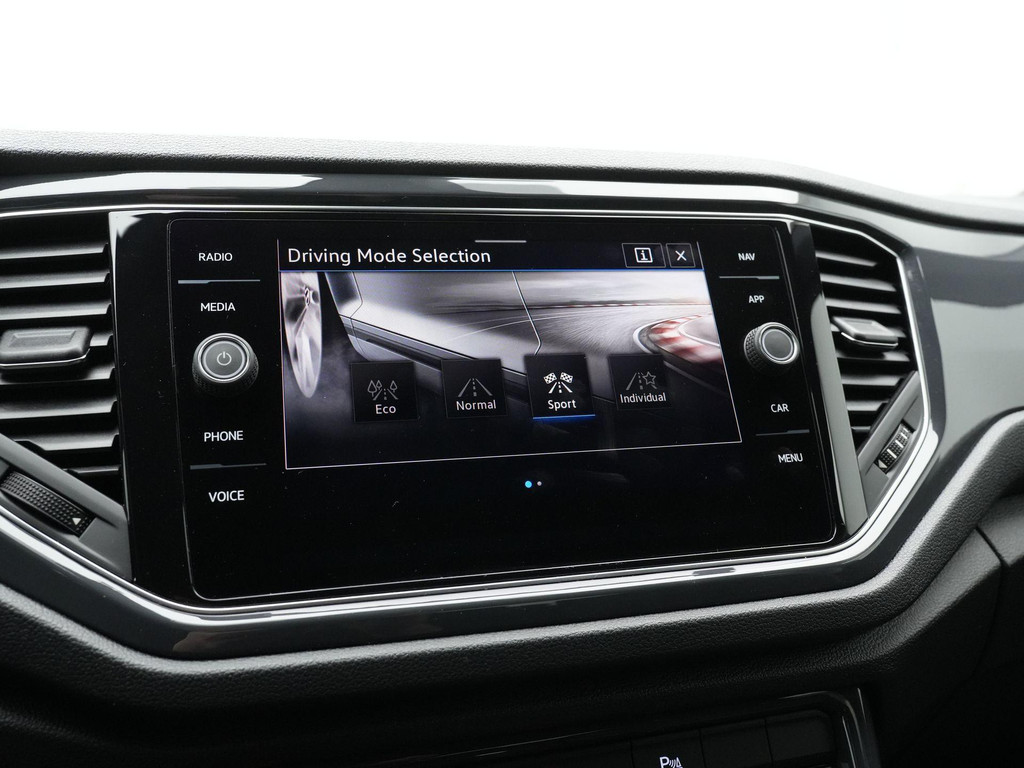 Volkswagen T-Roc (K607ZF) met abonnement