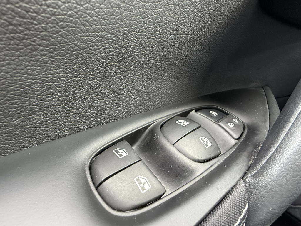 Nissan QASHQAI (K329XB) met abonnement