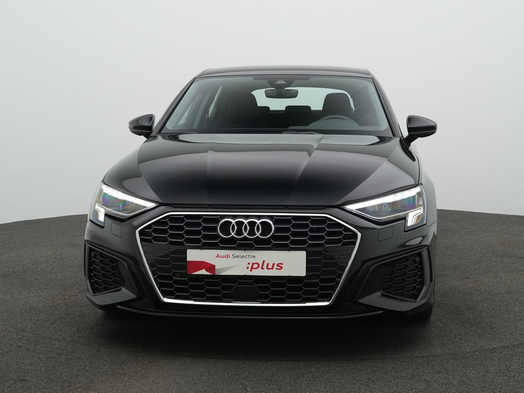Audi A3 (KFJ76H) met abonnement