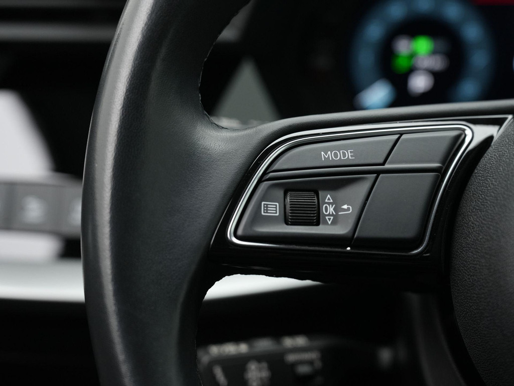 Audi A3 (KFJ76H) met abonnement