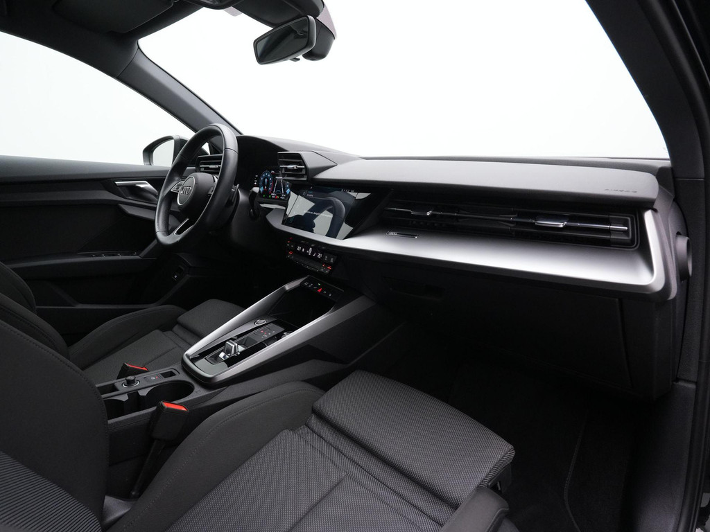 Audi A3 (KFJ76H) met abonnement