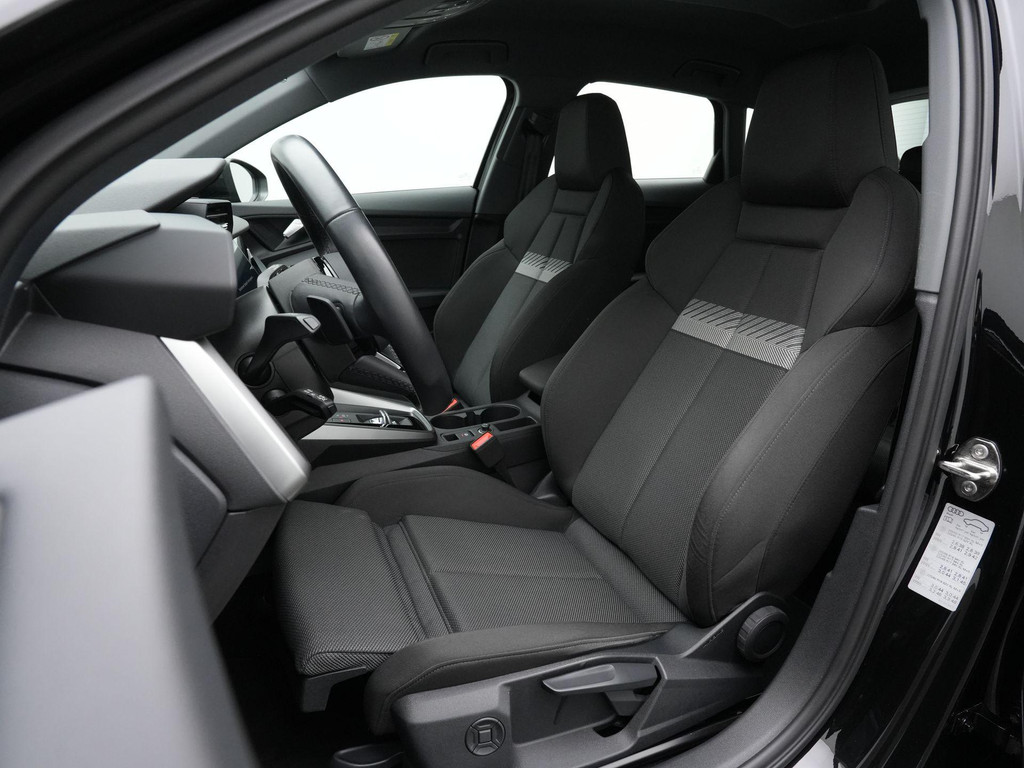 Audi A3 (KFJ76H) met abonnement