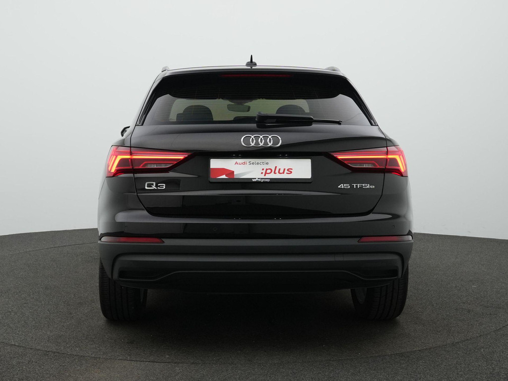 Audi Q3 (JZL84P) met abonnement