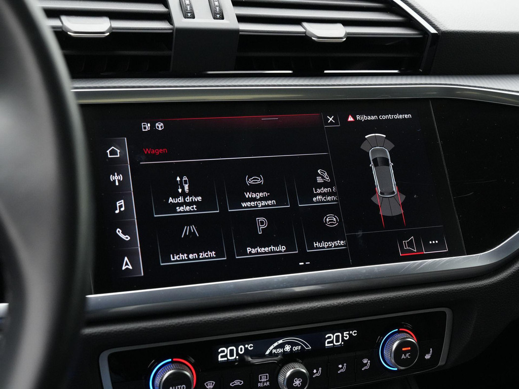 Audi Q3 (JZL84P) met abonnement