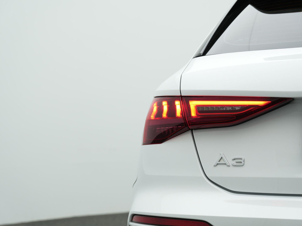Audi A3 (KBP88T) met abonnement