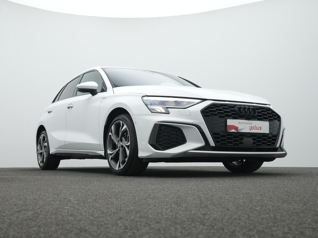 Audi A3 (KBP88T) met abonnement