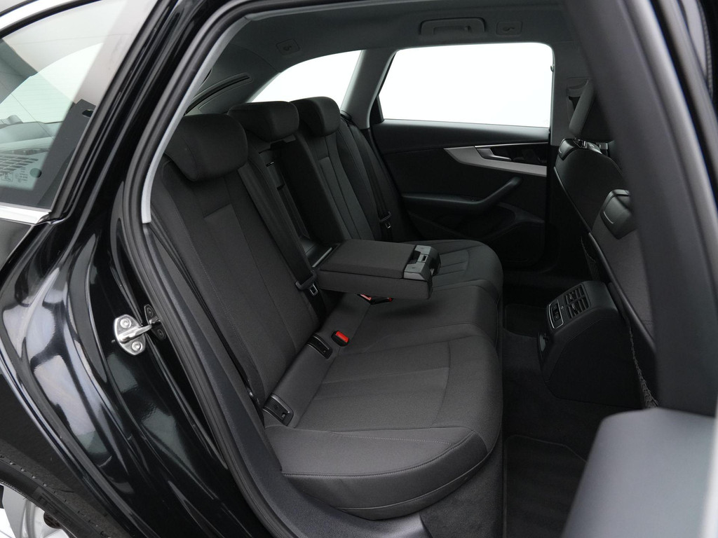 Audi A4 (P310BP) met abonnement