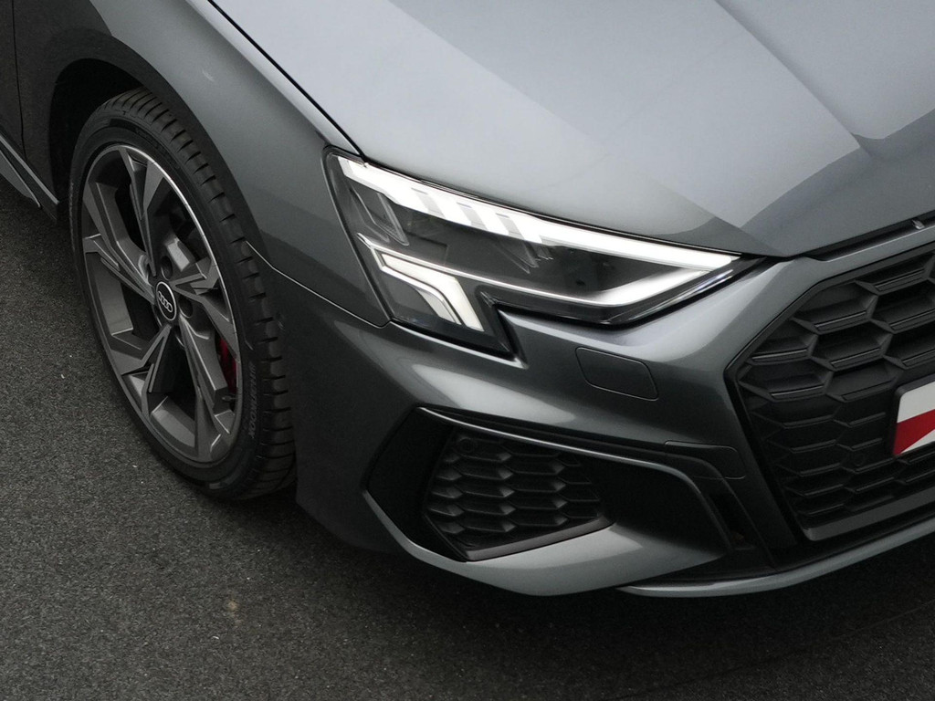 Audi A3 (X027FD) met abonnement