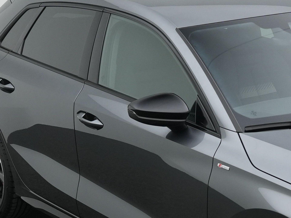 Audi A3 (X027FD) met abonnement