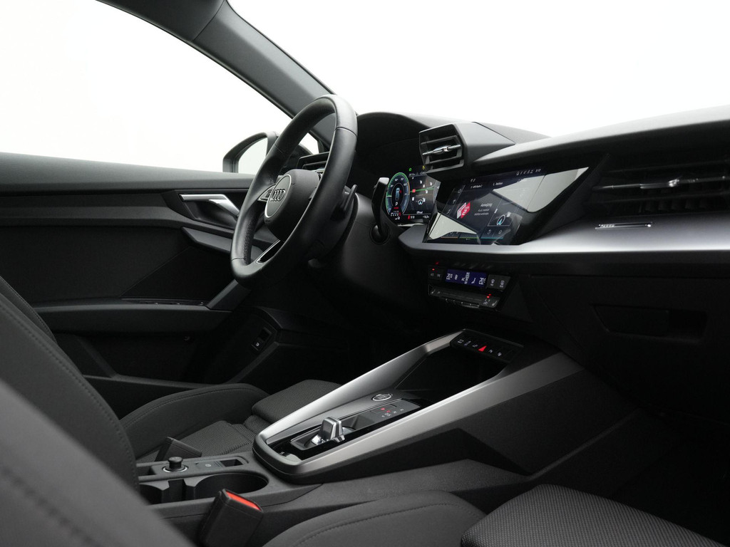 Audi A3 (X027FD) met abonnement