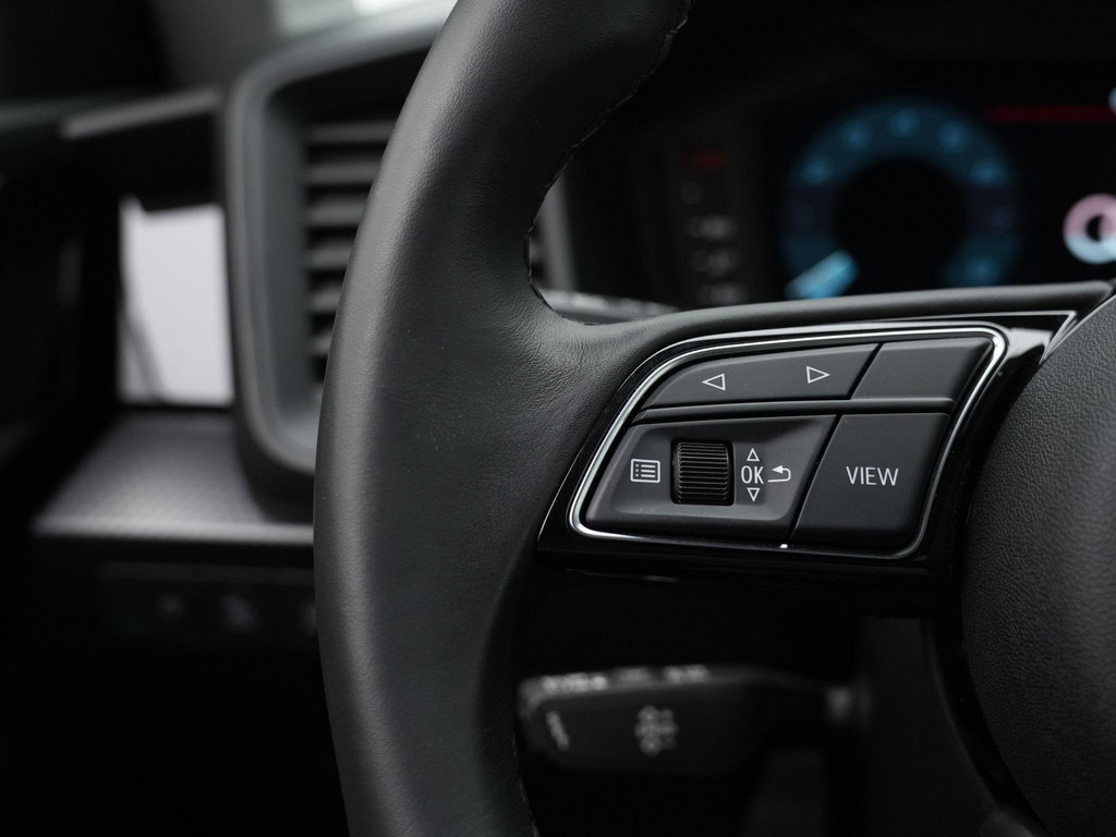 Audi A1 (KJJ13P) met abonnement