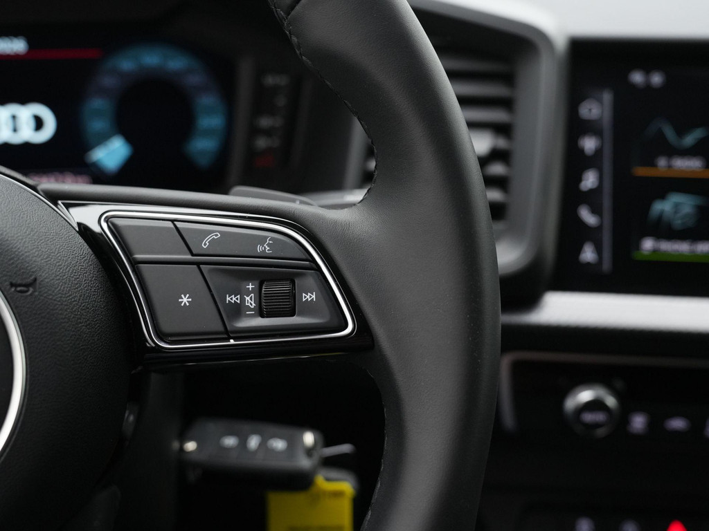 Audi A1 (KJJ13P) met abonnement