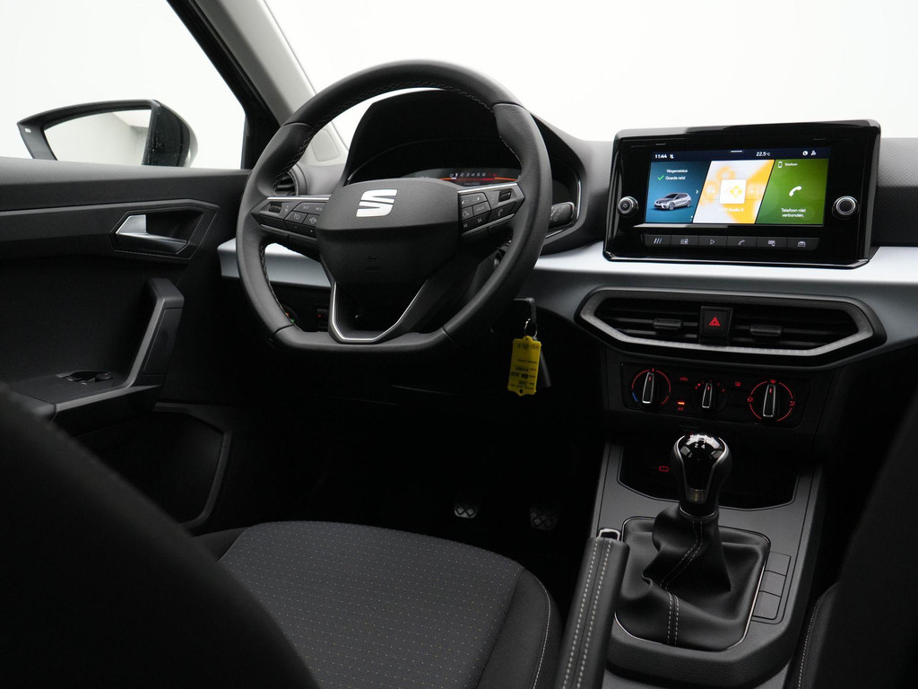 Seat Ibiza (HBL83K) met abonnement