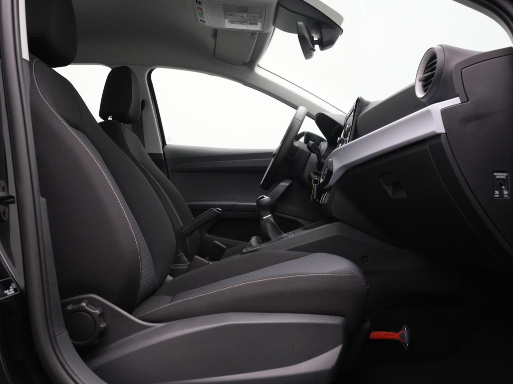 Seat Ibiza (HBL83K) met abonnement