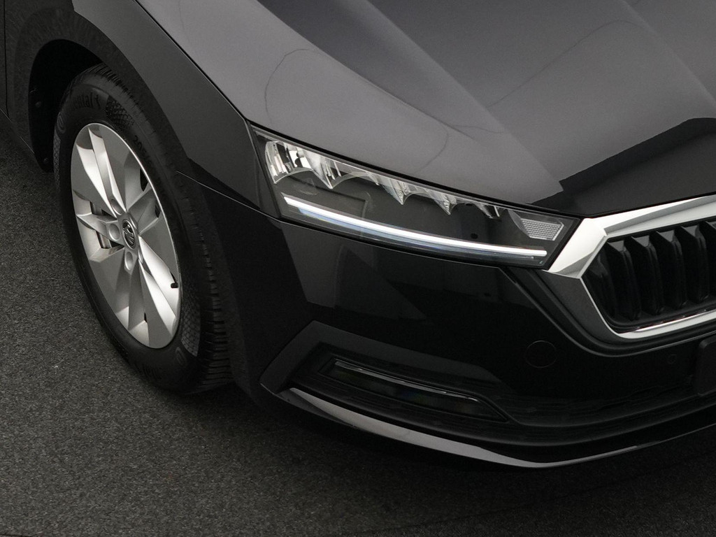 ŠKODA Octavia (X042NB) met abonnement