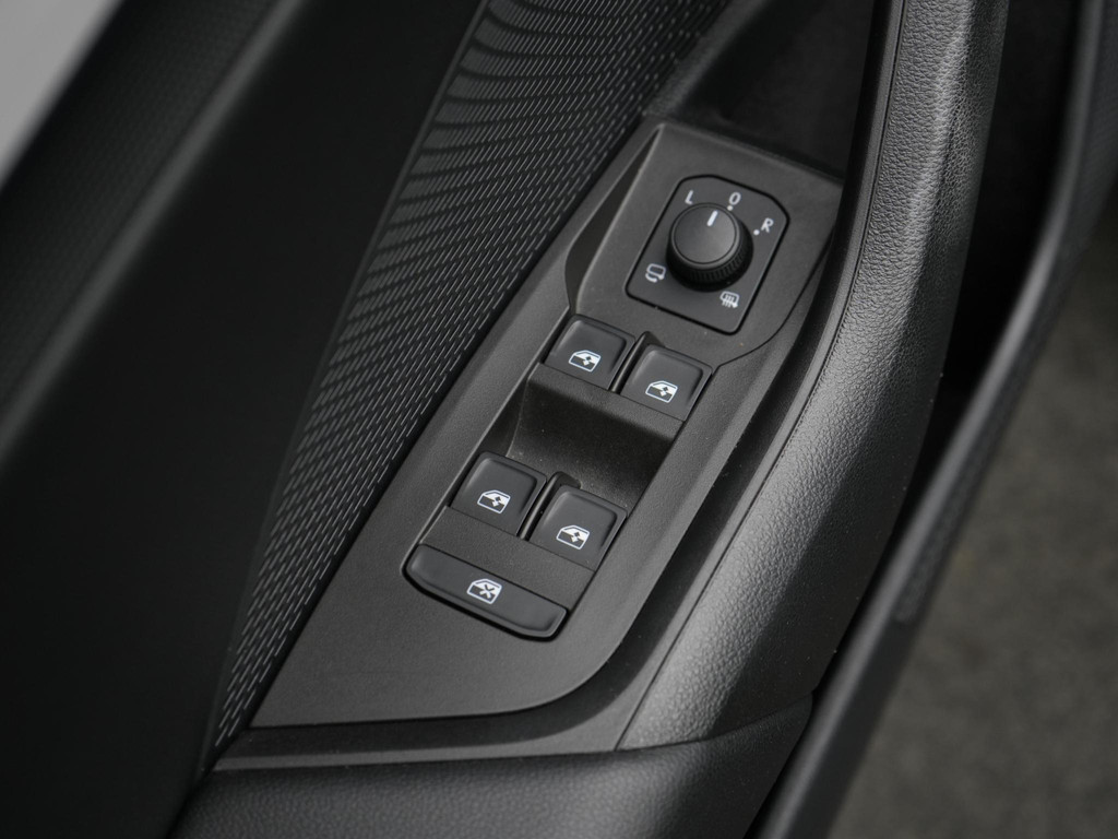 ŠKODA Octavia (X042NB) met abonnement