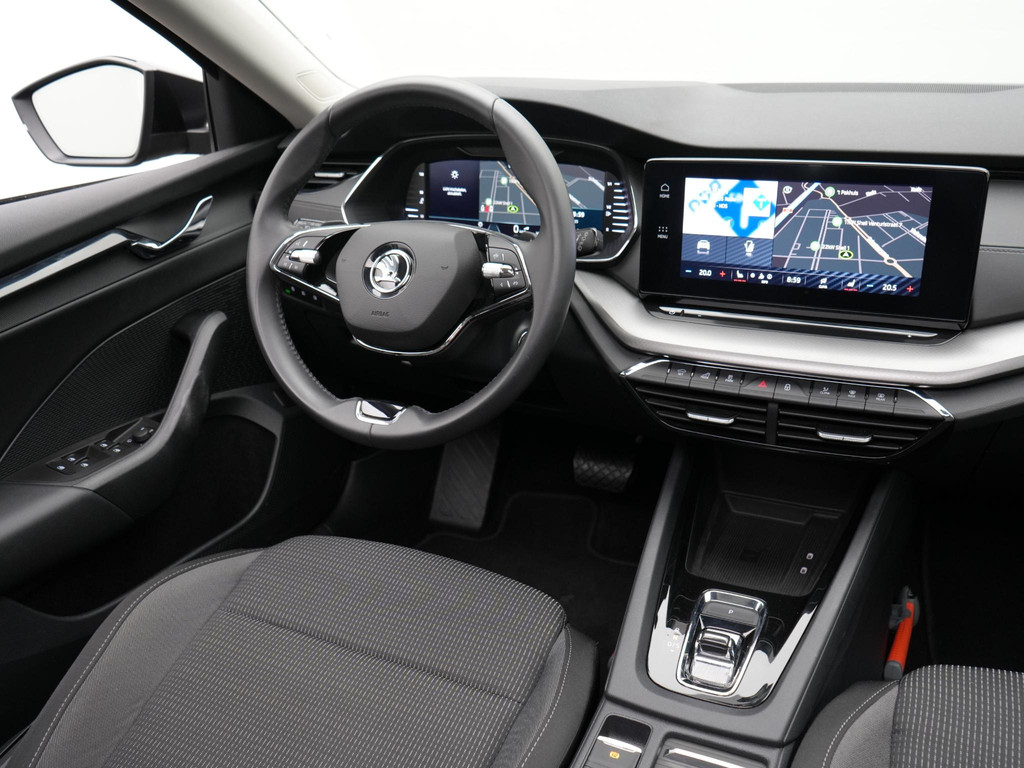 ŠKODA Octavia (X042NB) met abonnement