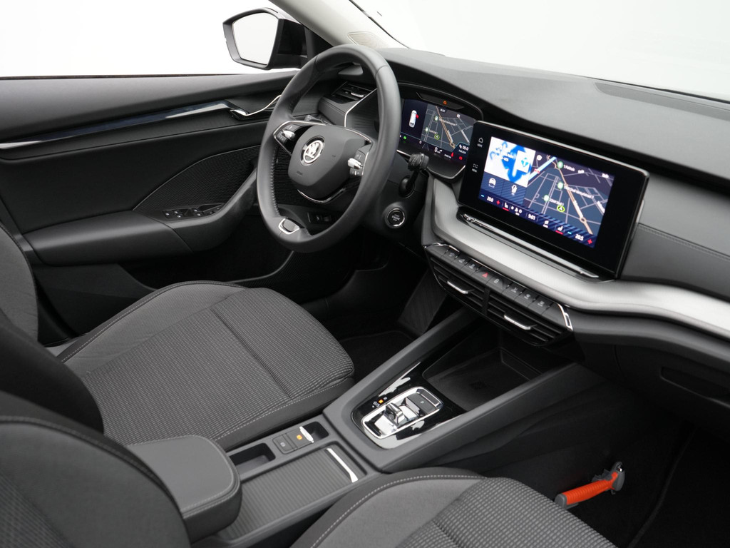 ŠKODA Octavia (X042NB) met abonnement