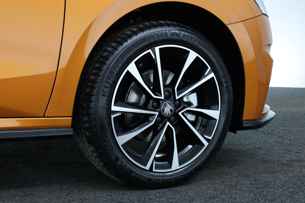 ŠKODA Fabia (JFF02F) met abonnement