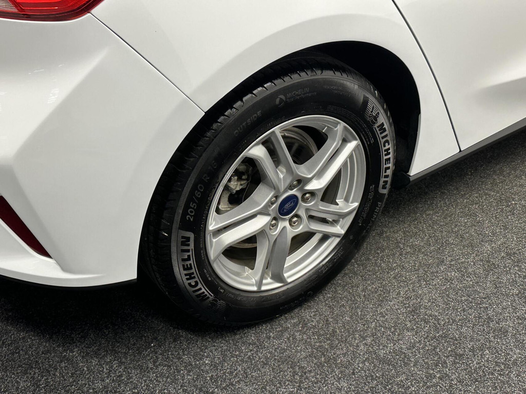 Ford Focus (J776VH) met abonnement