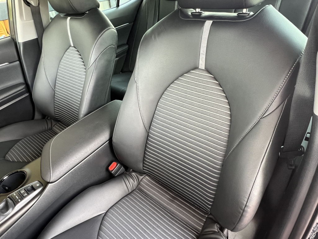 Toyota Camry (Z480LG) met abonnement