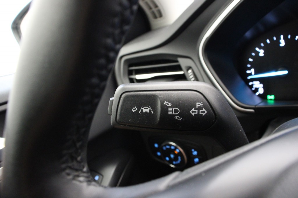 Ford Focus (N108XG) met abonnement