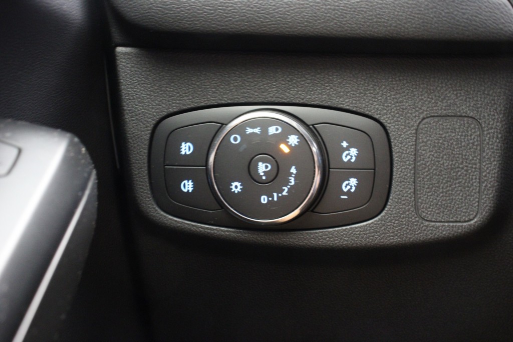 Ford Focus (N108XG) met abonnement
