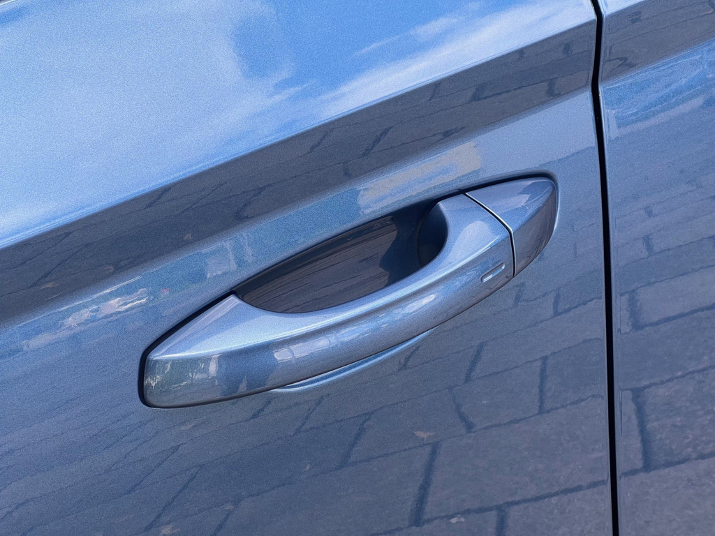 ŠKODA Fabia (K627HZ) met abonnement