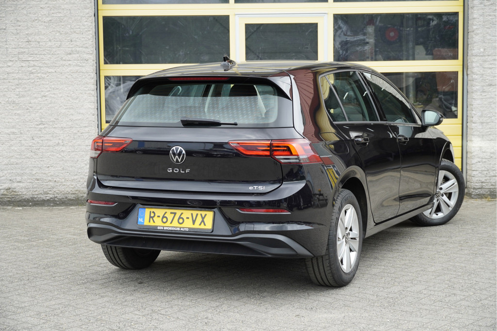 Volkswagen Golf (R676VX) met abonnement