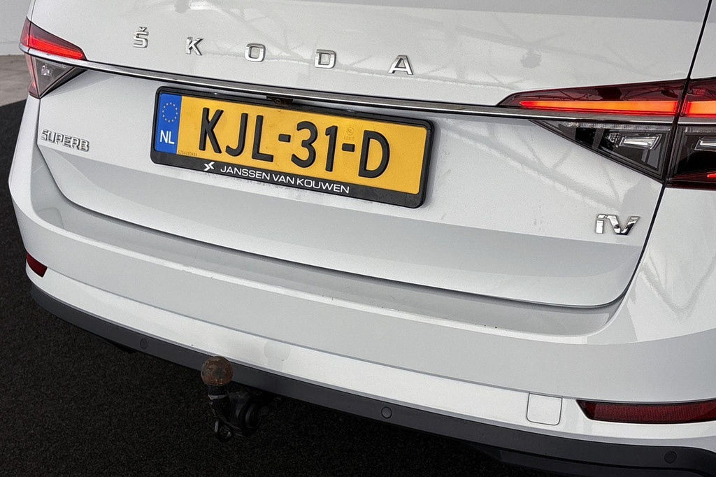 ŠKODA Superb (KJL31D) met abonnement