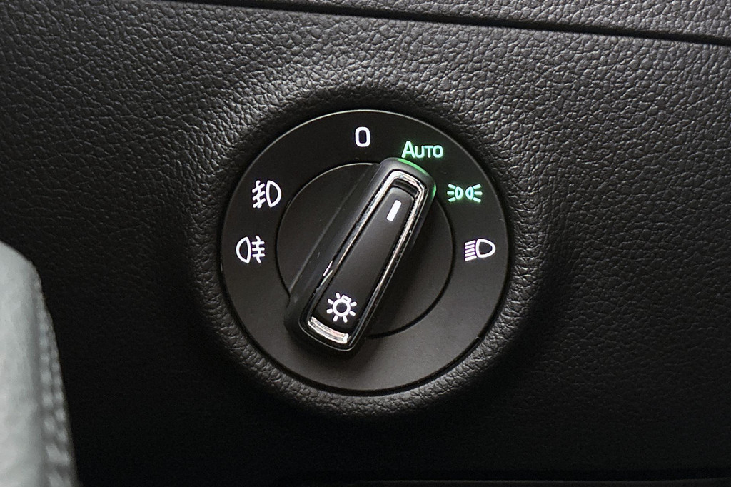 ŠKODA Superb (KJL31D) met abonnement