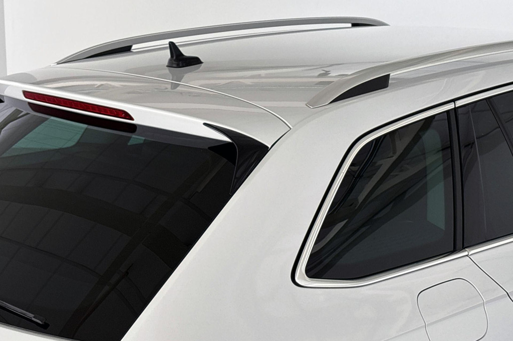 ŠKODA Superb (KJL31D) met abonnement